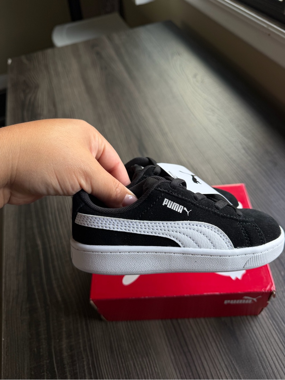 Puma Kids Black and White Suede Low-Top Sneaker NWT